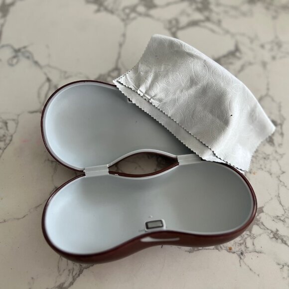 Just Cavalli Sunglasses Sun Glasses Eyeglasses Clam shape Case Hard New - Picture 4 of 4